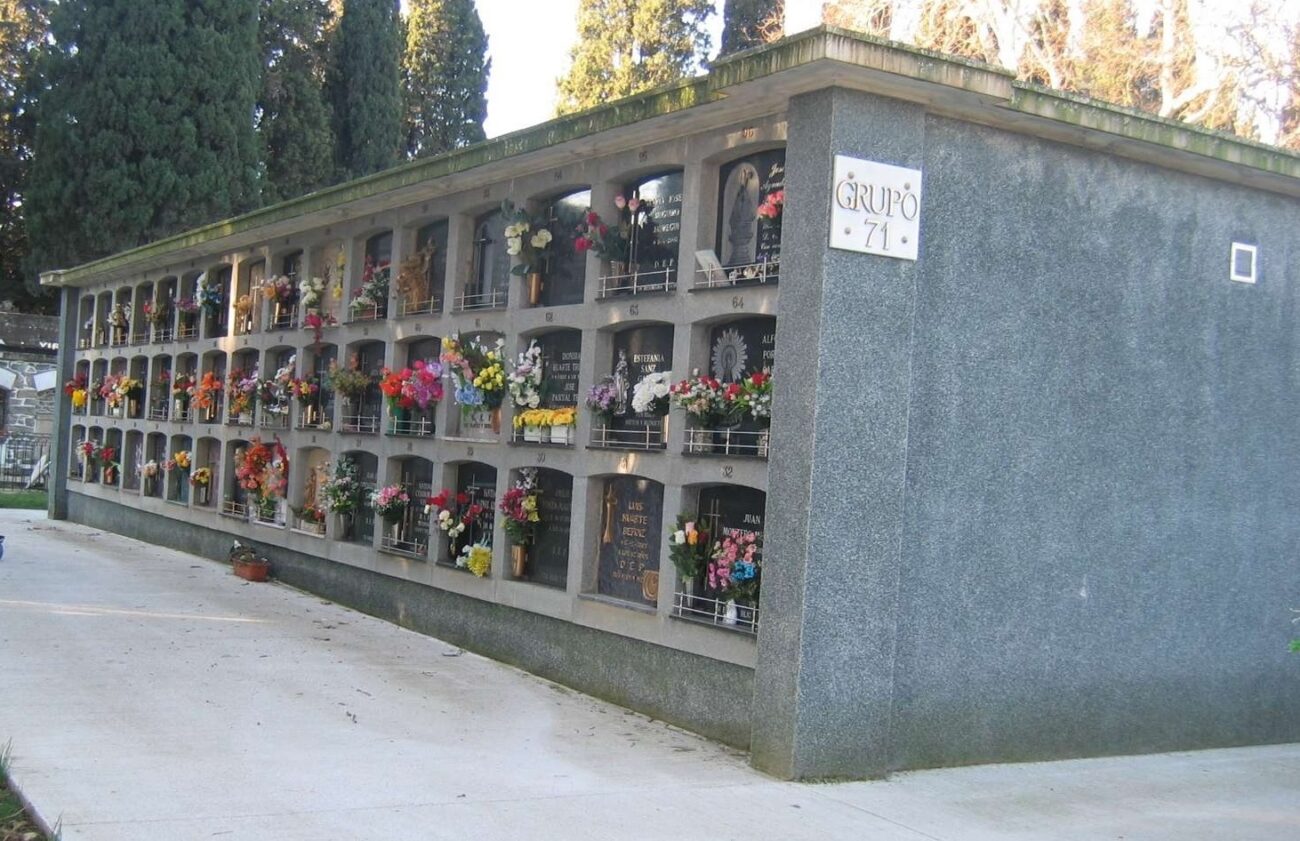 Esquelas.es | El aumento constante de cremaciones obligar al cementerio de San Jos a eliminar nichos en altura