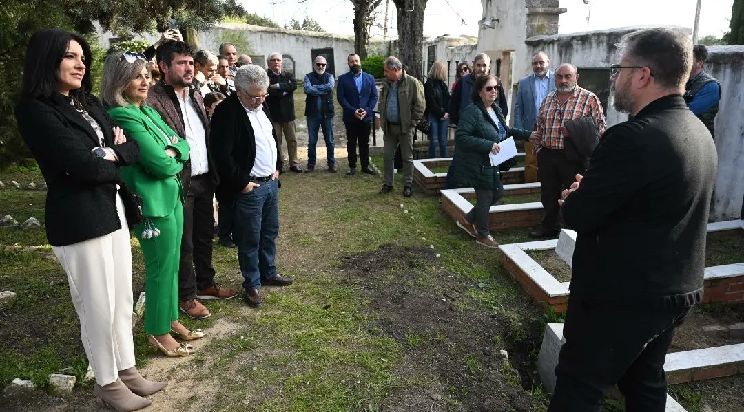 Esquelas.es | Abren un centro de interpretacin vinculado al Cementerio Ingls de Linares para favorecer su promocin