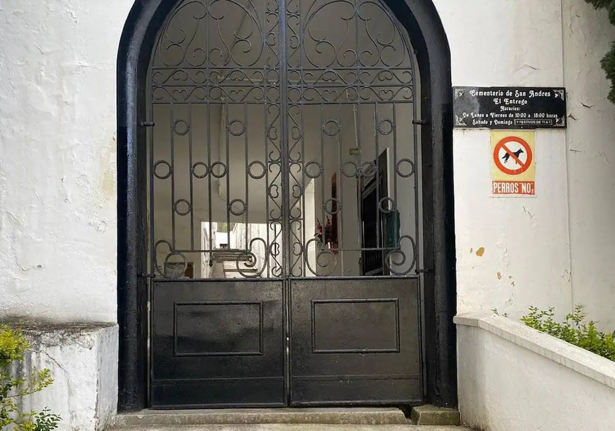 Esquelas.es | Se ha cerrado el cementerio de El Entrego por jubilacin de su propietario ante la indignacin de los vecinos