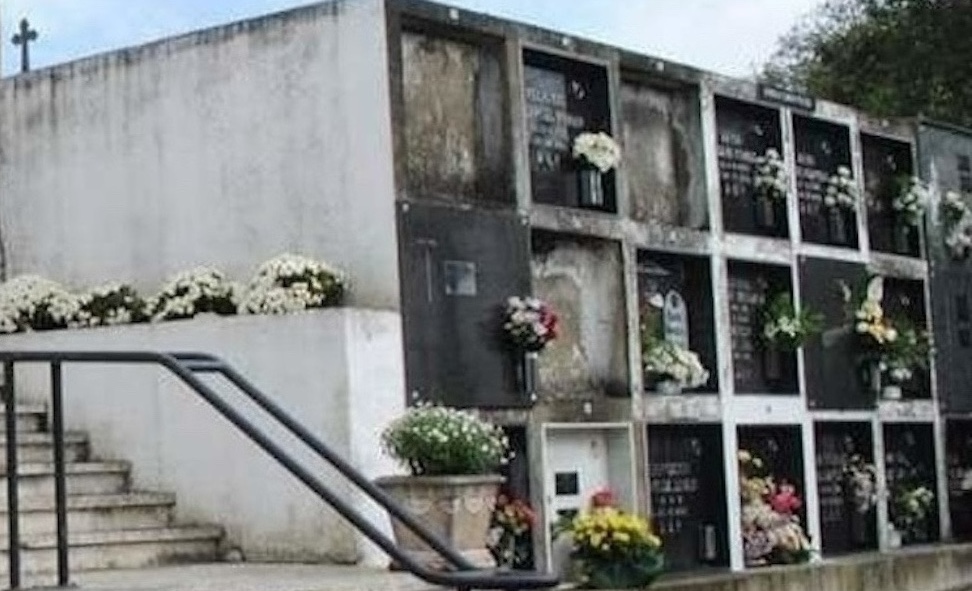 Esquelas.es | La nueva ordenanza del cementerio de Sarria sustituye a la anterior que data de 2008
