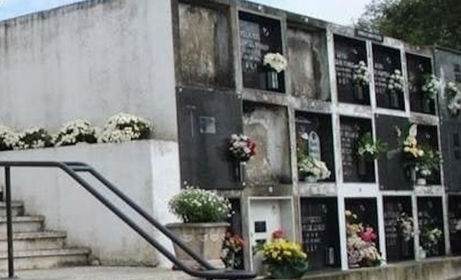 Esquelas.es | La nueva ordenanza del cementerio de Sarria sustituye a la anterior que data de 2008