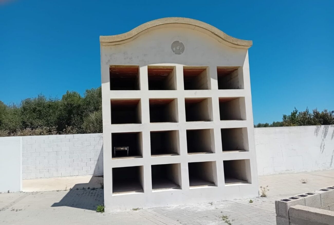 Esquelas.es | El ayuntamiento aprueba la construccin de nuevos nichos en el cementerio de la localidad de Es Migjorn Gran