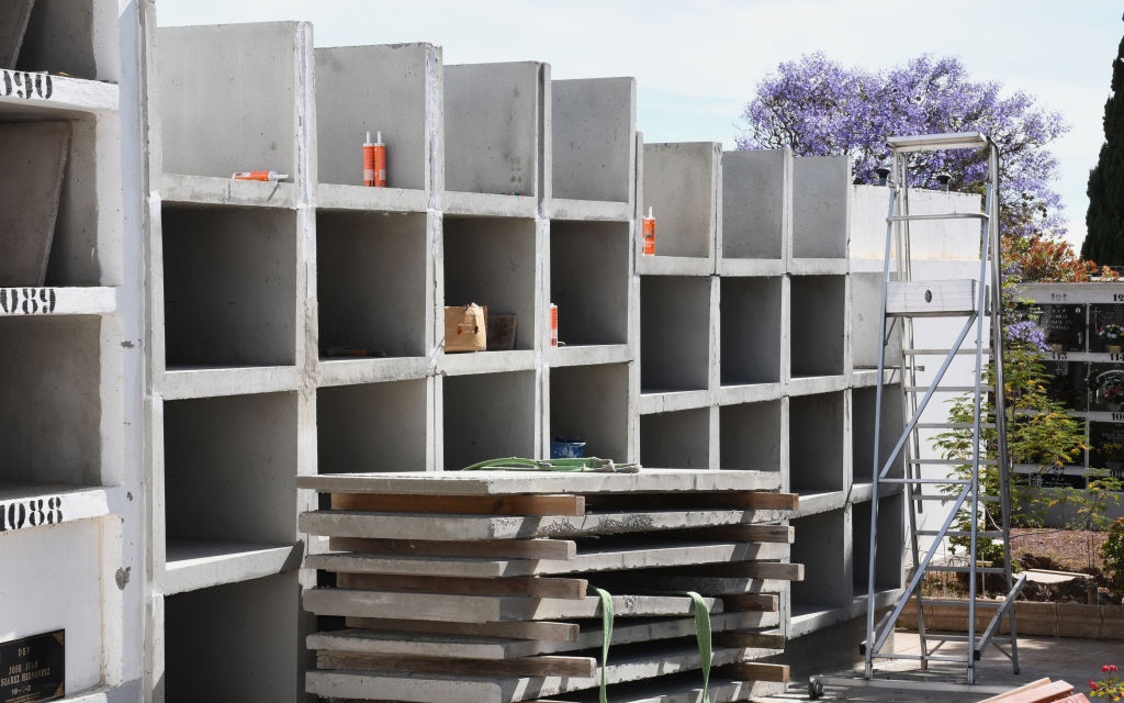 Esquelas.es | Valsequillo completa la construccin de 32 nuevos nichos en su cementerio municipal