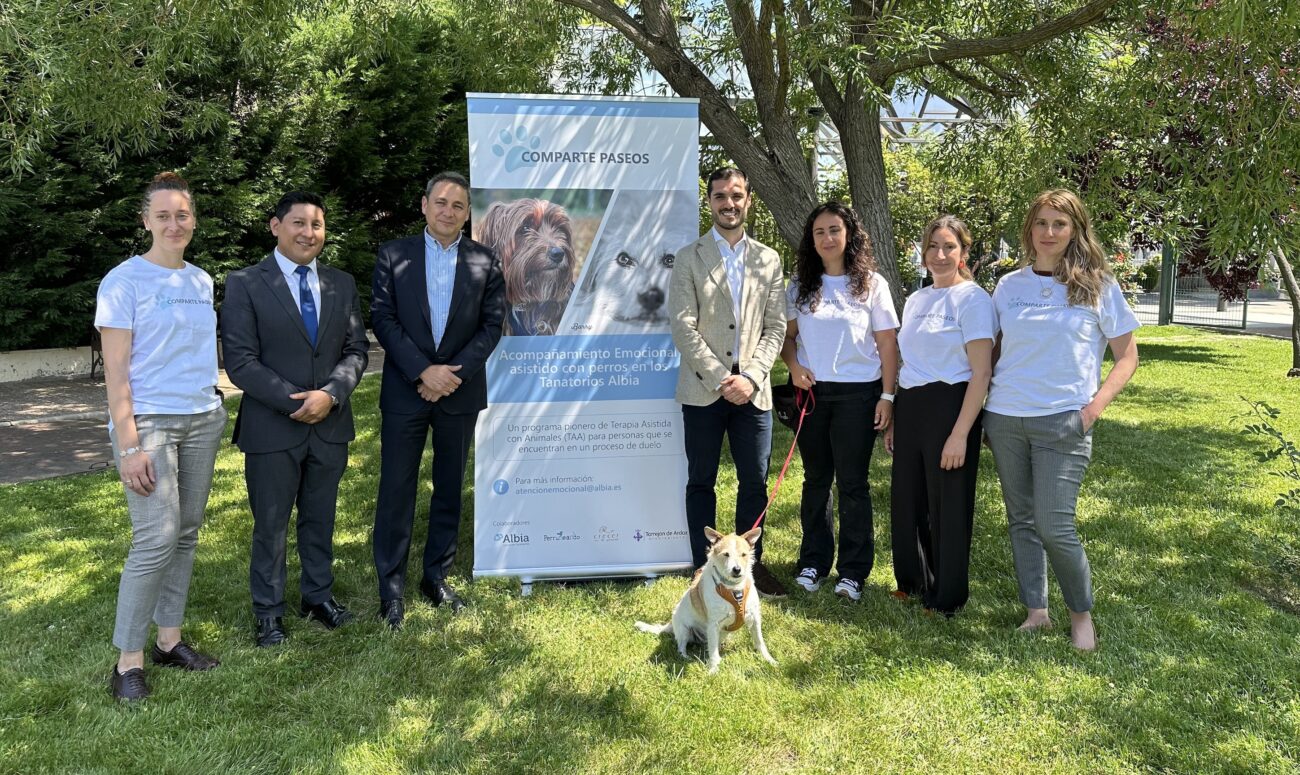 Esquelas.es | Grupo Albia lanza el Programa de Terapia Asistida con Animales, pionero en el sector funerario espaol