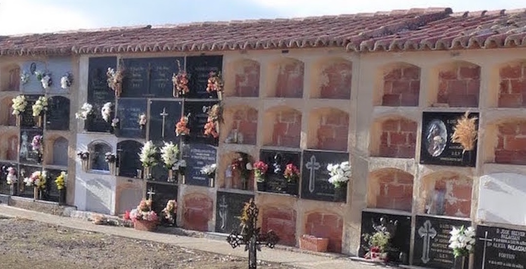 Esquelas.es | Los vecinos del barrio de Magraners de Lrida muestran su rechazo al nuevo crematorio junto al cementerio