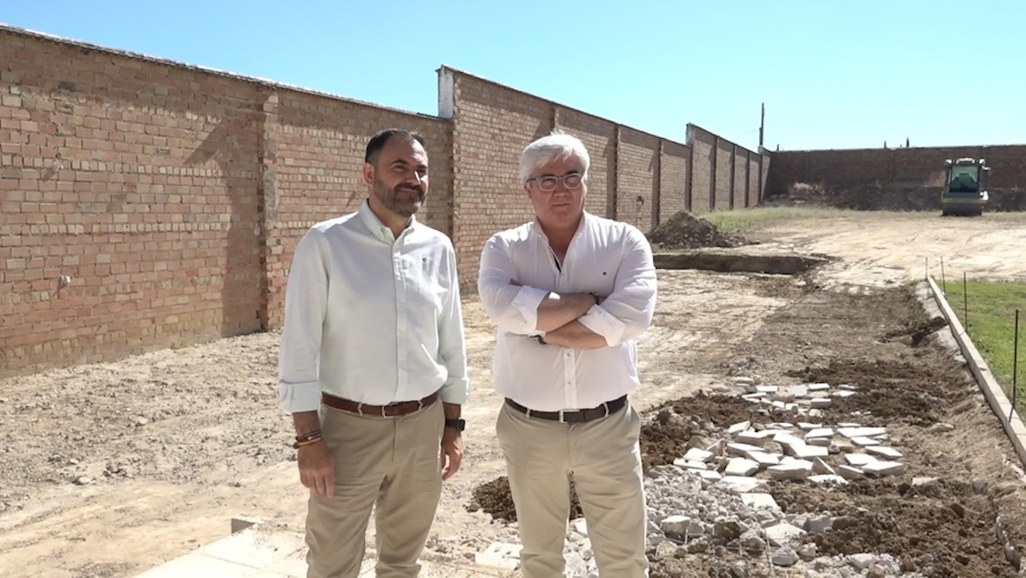 Esquelas.es | Comienza la construccin de mdulo con capacidad para 128 nichos en el cementerio de Baeza