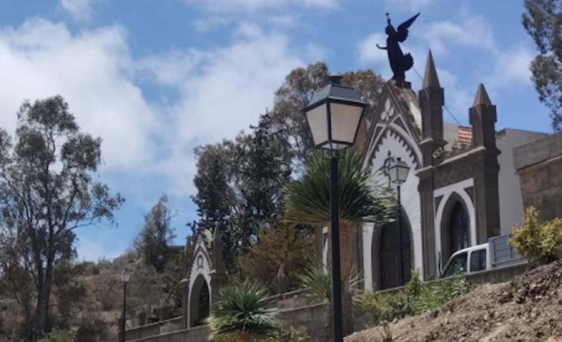 Esquelas.es | Tirajana recupera las vistas de la fachada del Cementerio Parroquial de Tunte