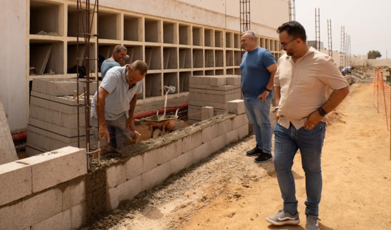 Esquelas.es | El cementerio de Arrecife dispone de 60 nuevos nichos con una inversin de 68.000 euros