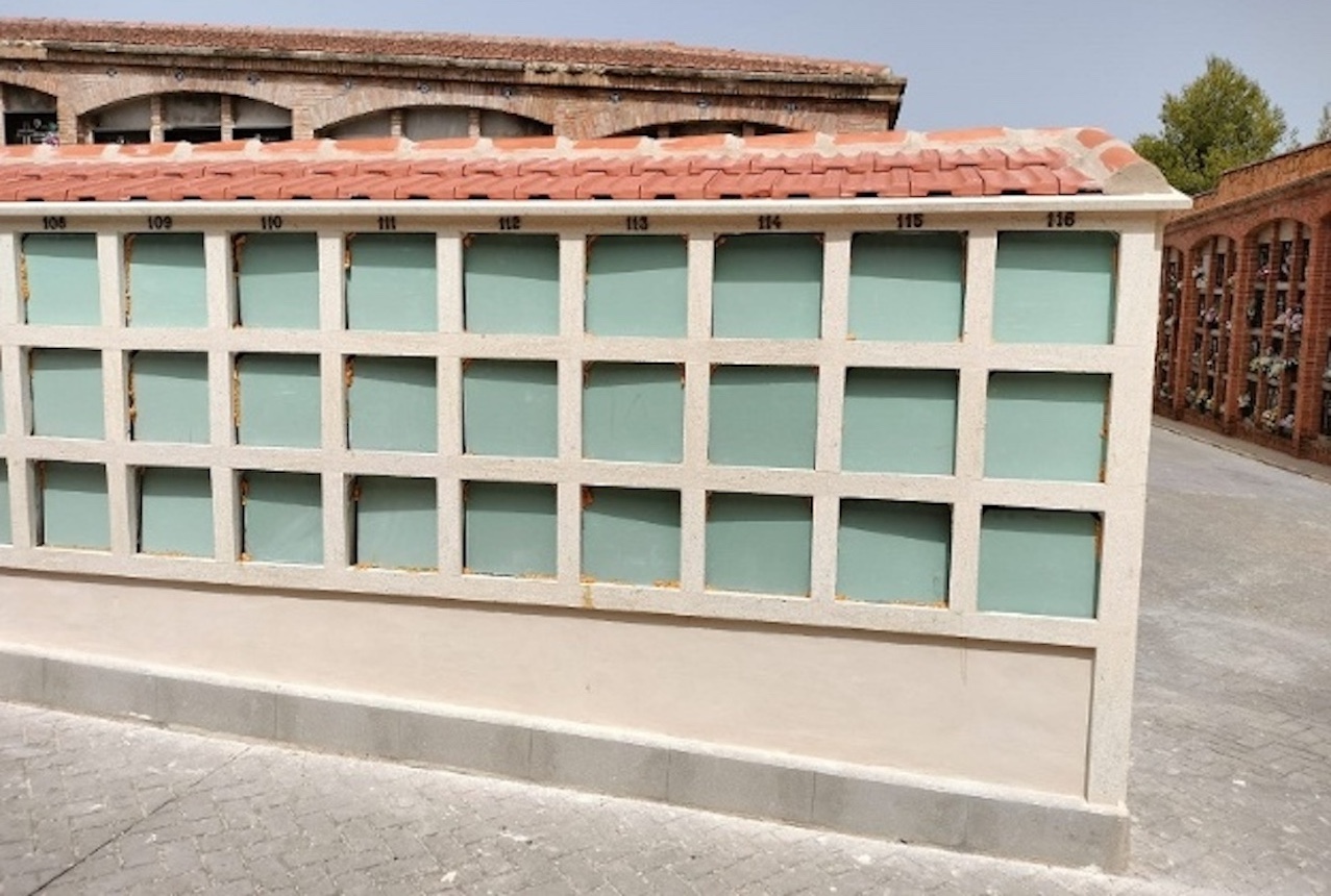 Esquelas.es | Alcoy recepciona la construccin de un bloque con 120 columbarios en el cementerio Sant Antoni Abat