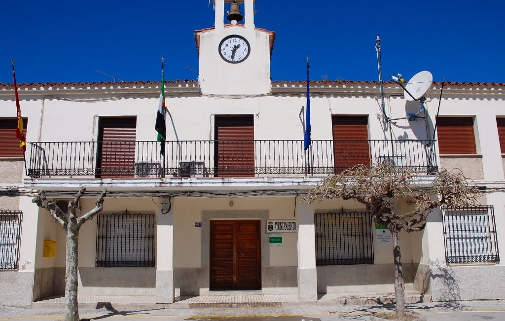 Esquelas.es | El municipio de Saucedilla ya dispone de servicio de tanatorio con una inversin de 300.000 euros