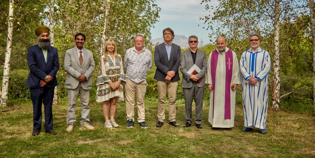 Esquelas.es | ltima celebra una oracin conjunta y multiconfesional con representantes de 7 religiones distintas