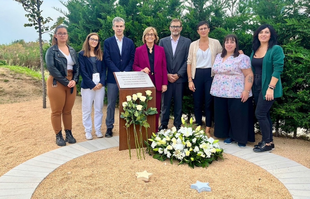 Esquelas.es | El Tanatorio del Litoral homenajea a las familias en duelo por la muerte gestacional, perinatal y neonatal