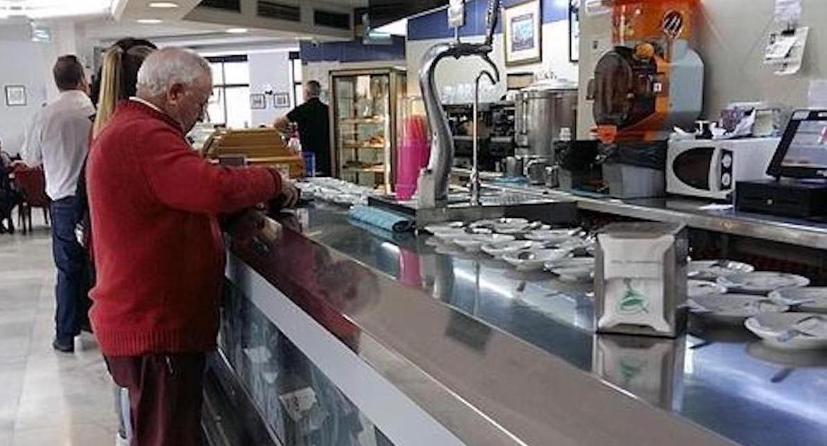 Esquelas.es | Ayuntamiento de Mlaga: ?El conflicto de trabajadores de la cafetera de Parcemasa es laboral”