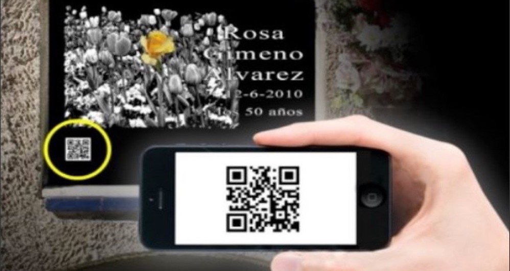 Esquelas.es | Las funerarias ofrecer implementar el cdigo QR en las lpidas de las sepulturas