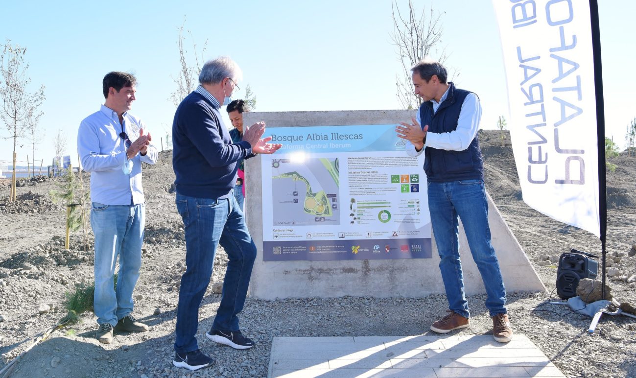 Esquelas.es | Grupo Albia avanza en su proyecto de compensacin de la huella de carbono ?Bosque Albia? con la reforestacin de 65.000 m2 en Illescas