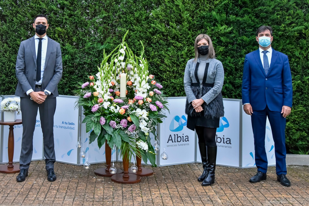 Esquelas.es | Grupo Albia viste sus centros funerarios con ornamentos florales para honrar a los fallecidos en el Da de Todos los Santos