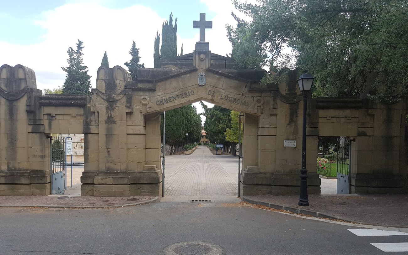 Esquelas.es | Amigos de La Rioja contina con las visitas guiadas al cementerio los das 20 y 21 de noviembre