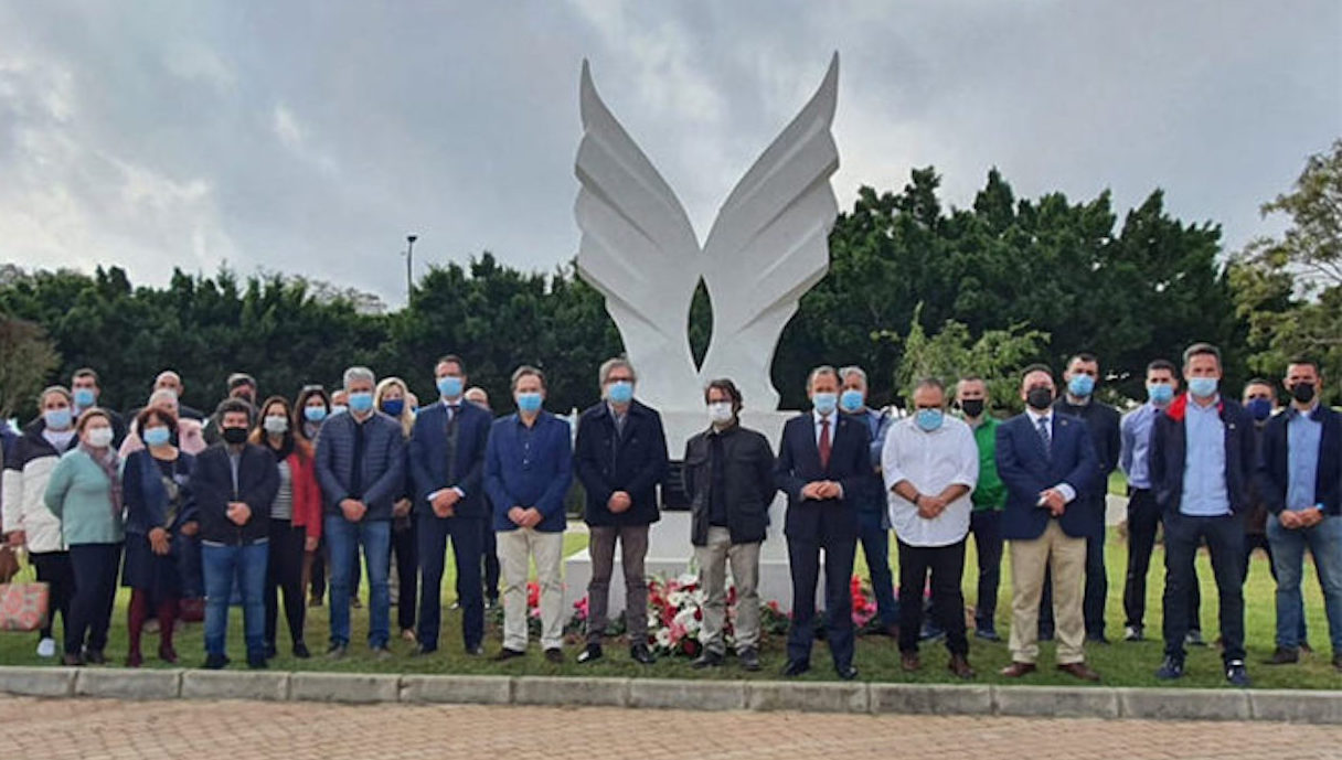 Esquelas.es | Cemabasa inaugura un monumento en recuerdo a las victimas del covid y a los profesionales funerarios