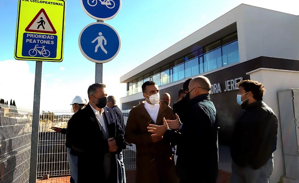 Esquelas.es | Obras de urbanizacin del tramo junto al nuevo tanatorio de Mmora Jerez y el cementerio