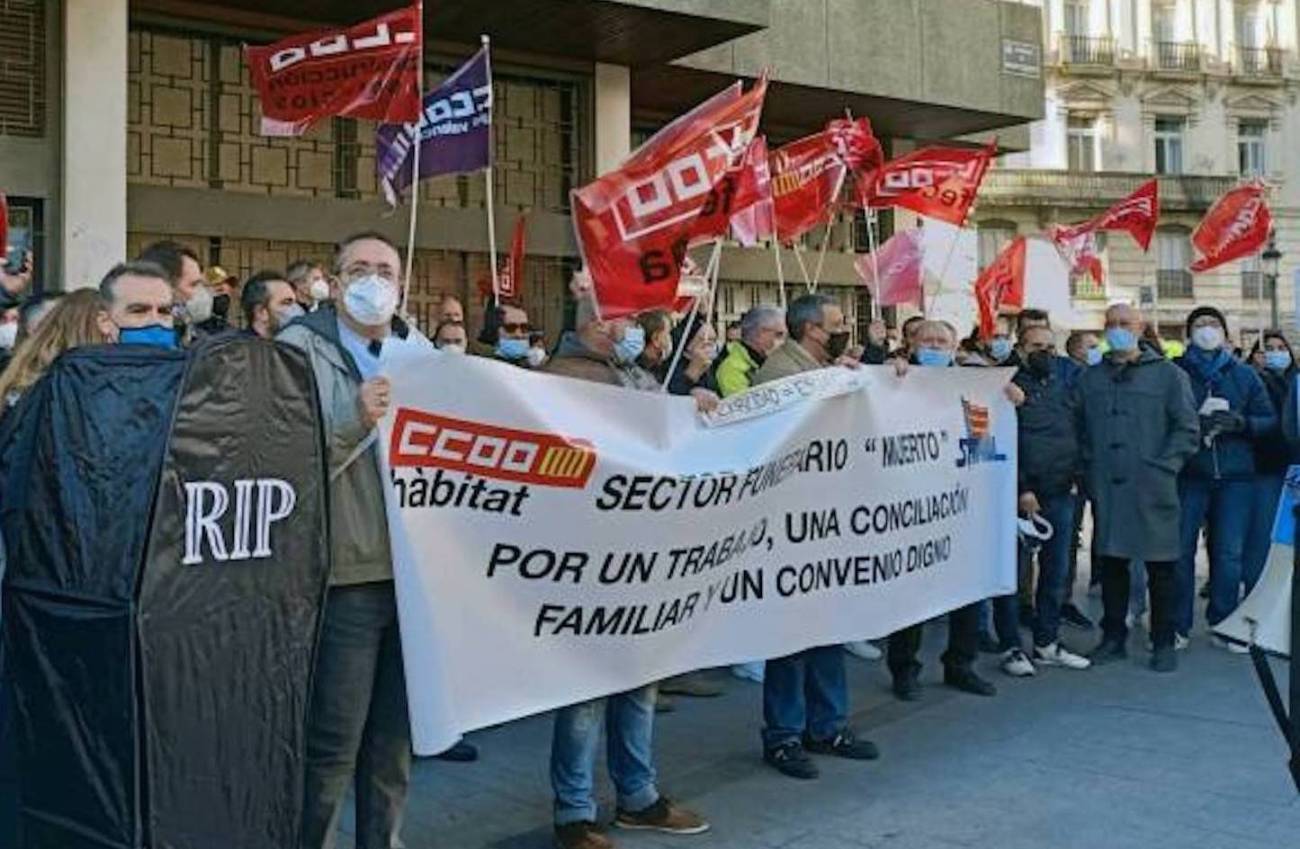 Esquelas.es | Trabajadores del sector funerario piden la regularizacin de las tablas salariales de 2013