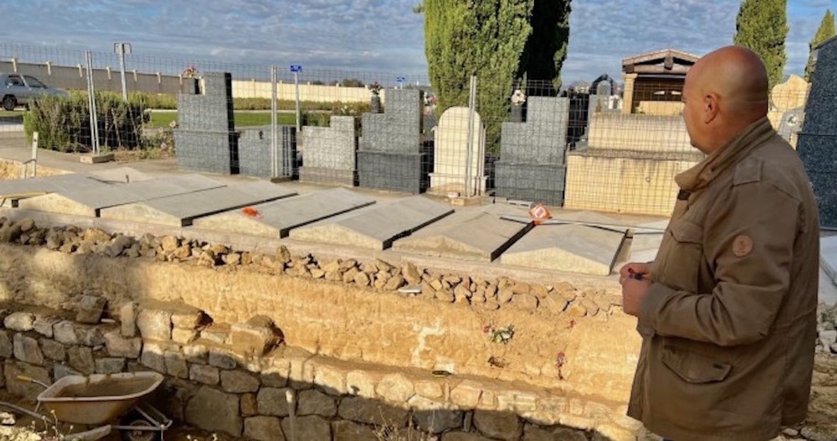 Esquelas.es | Construyen 20 fosas de tres cuerpos cada una en el cementerio municipal de Haro