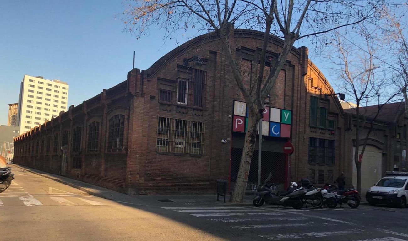 Esquelas.es | Inician las obras de construcción del tanatorio de Sants de Barcelona a pesar de la oposición vecinal