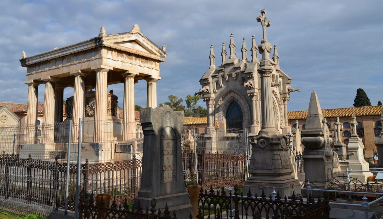 Esquelas.es | Tras aos de disputas, dos hermanas podrn compartir el mismo panten del Cementerio General