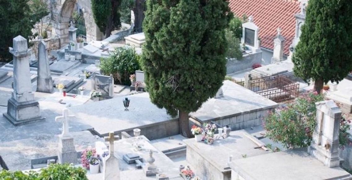 Esquelas.es | El PP de La Mojonera propone varias enmiendas a la ordenanza de gestin del cementerio