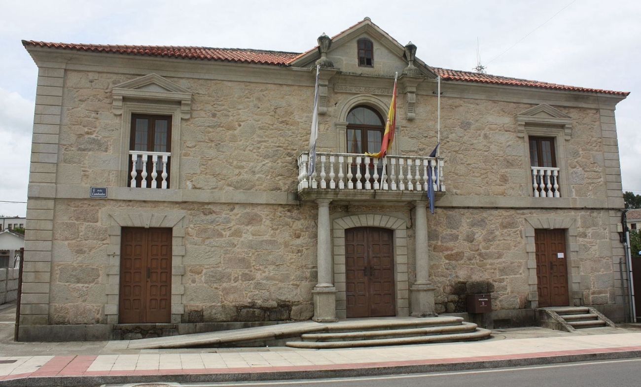 Esquelas.es | La creación de salas velatorio en la casa rectoral enfurece a los vecinos de San Vicente de Nogueira