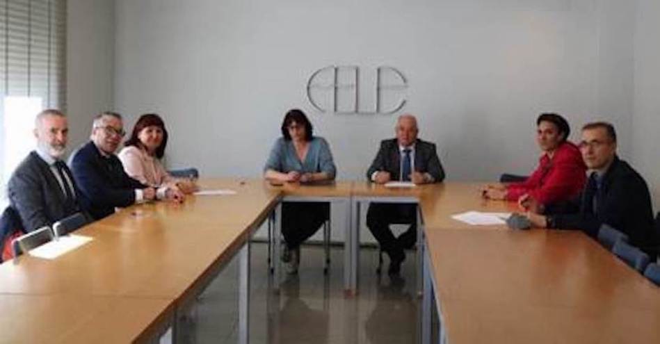 Esquelas.es | Firman el II convenio colectivo sectorial provincial de pompas fnebres de Len por CC. OO, UGT y la FELE que incluye a Funespaa
