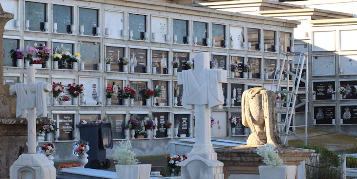 Esquelas.es | Autorizan la exhumacin de los nichos en estado de ruina en el cementerio de Santa Catalina