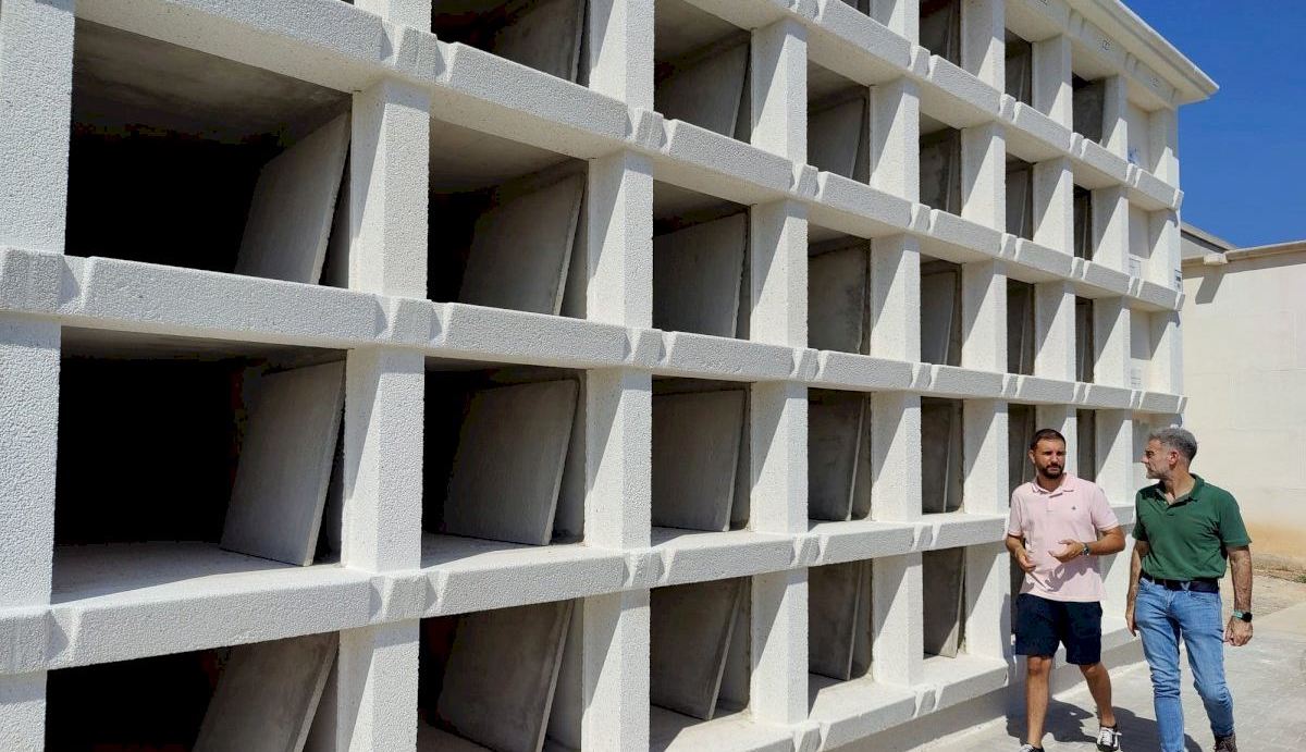 Esquelas.es | El Cementerio General de Valencia concluye la construcción de 45 nichos sencillos