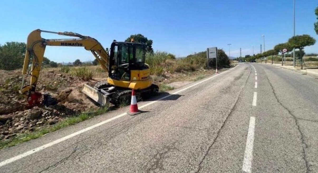 Esquelas.es | Obras de mejorar en el acceso al cementerio de Constant para dar seguridad a quienes acudan a pie