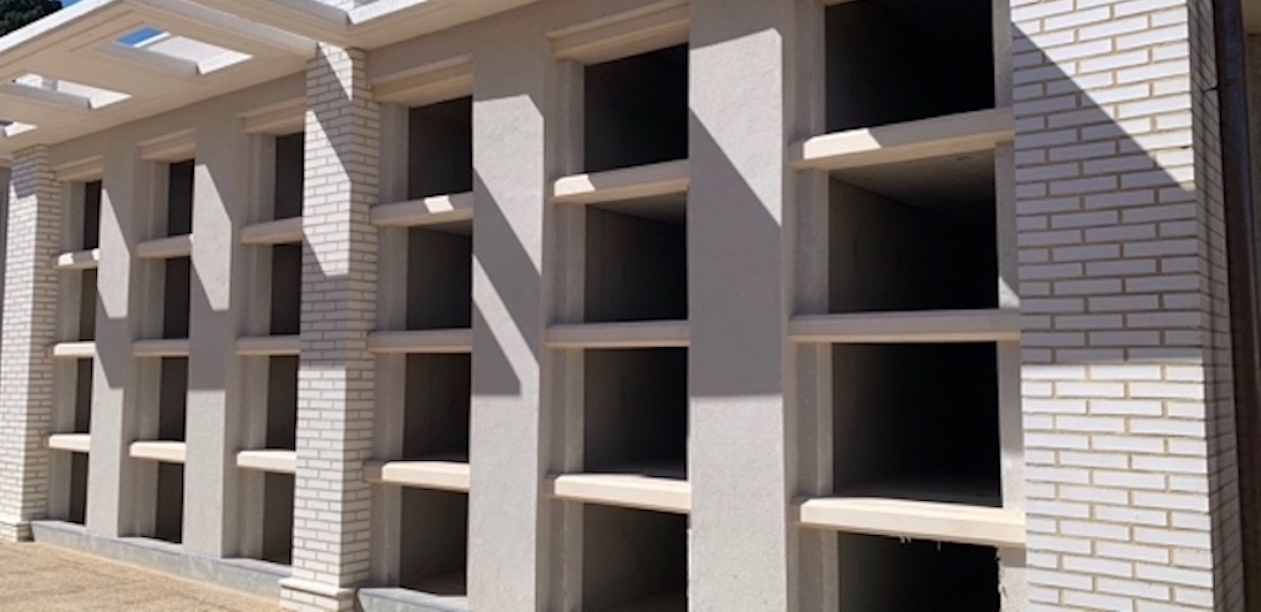 Esquelas.es | Instalan 24 nichos dobles prefabricados en el cementerio municipal de Alcira