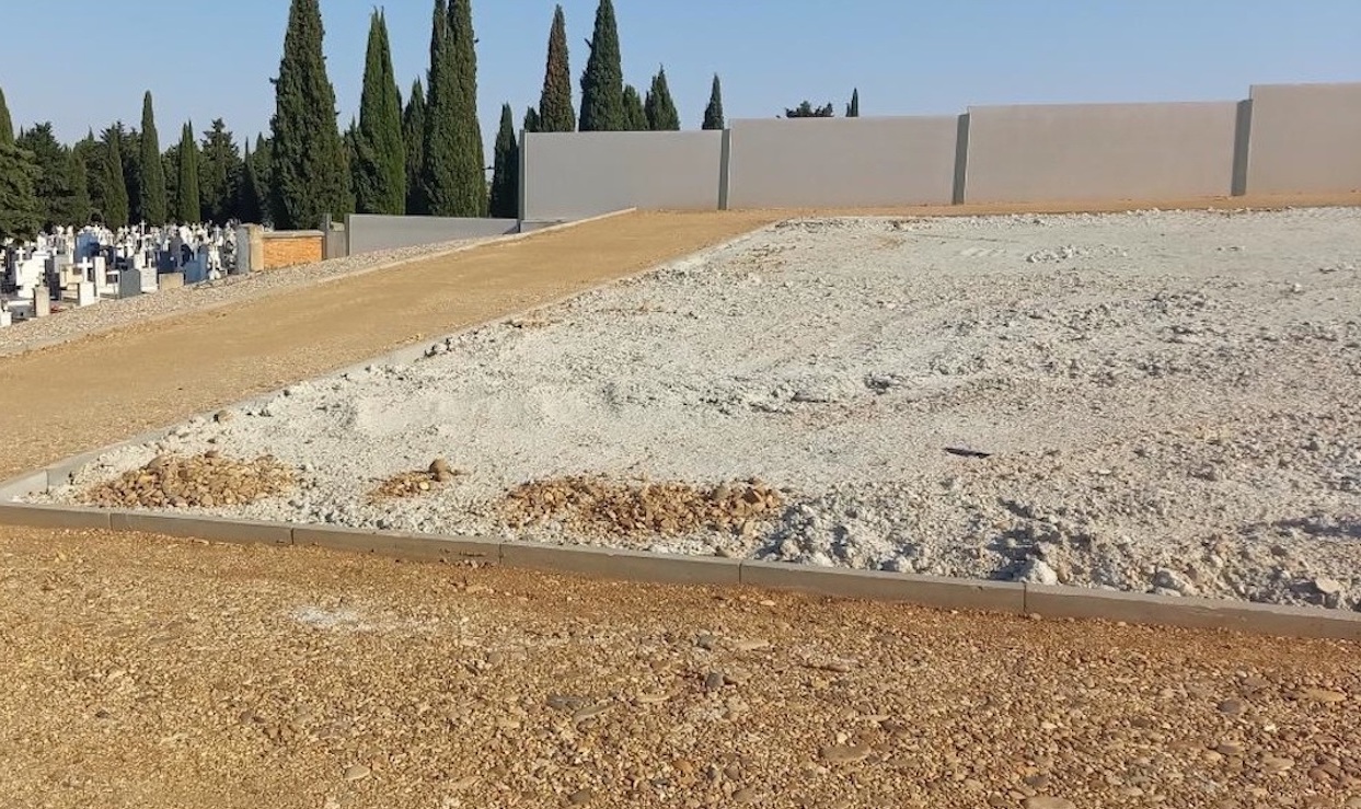 Esquelas.es | Construirn 33 sepulturas prefabricadas en el cementerio Nuestra Seora de los ngeles de Palencia