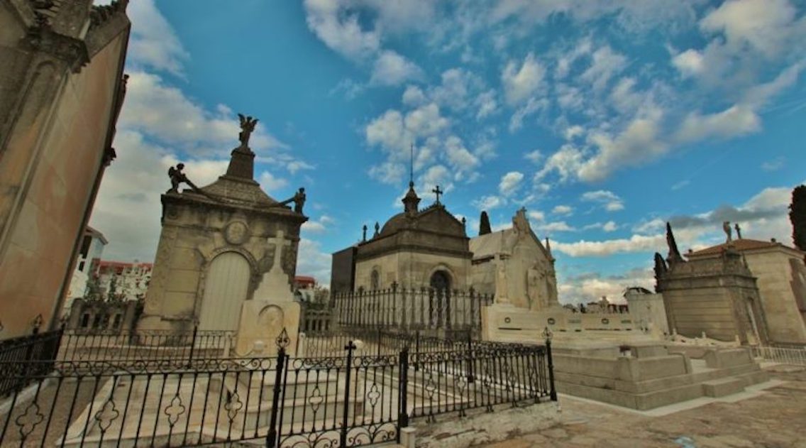 Esquelas.es | Programan dos rutas guiadas al cementerio municipal de Torredonjimeno para los domingos 20 y 27