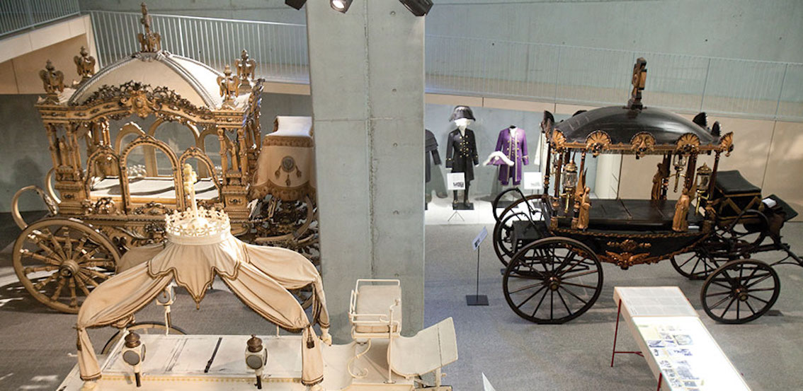Esquelas.es | La Colección de Carrozas Fúnebres de Barcelona suponen un valioso patrimonio artístico y cultural