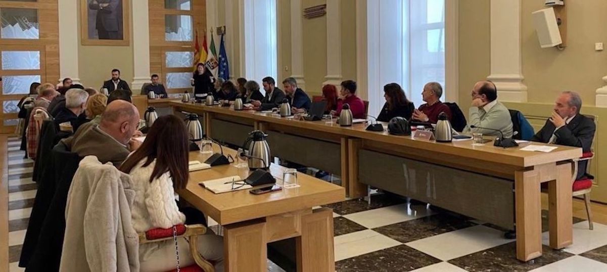 Esquelas.es | Aprueban modificar la tasa del cementerio para incluir los nichos destinados a la conservacin de restos