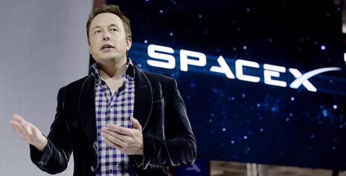 Esquelas.es | Elon Musk valora enviar cpsulas con cenizas funerarias al espacio, usando los cohetes de Space X