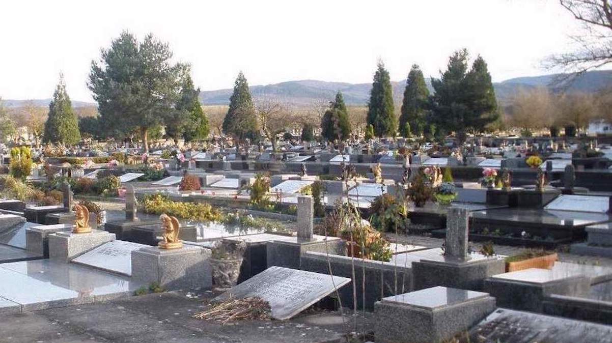 Esquelas.es | El cementerio de El Salvador de Vitoria ampliar la zona para enterramientos de nios y neonatos musulmanes