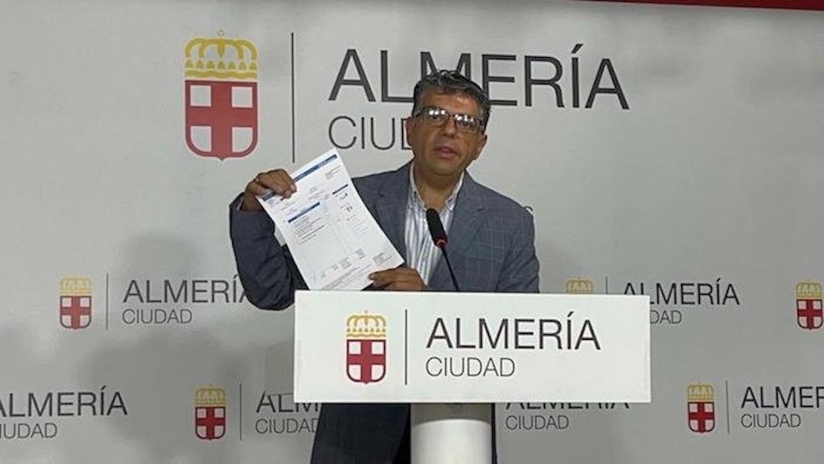 Esquelas.es | Concejal denuncia irregularidades en la concesin de los cementerios de Almera y pide una auditoria