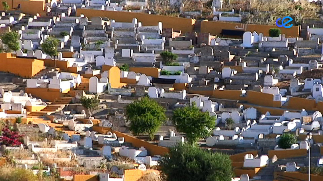 Esquelas.es | La construccin de un tanatorio en el cementerio musulmn de Sidi Embarek sigue a la espera