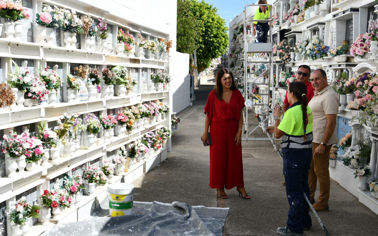 Esquelas.es | Obras y Servicios pinta los cinco cementerios del municipio de San Roque (Cdiz)