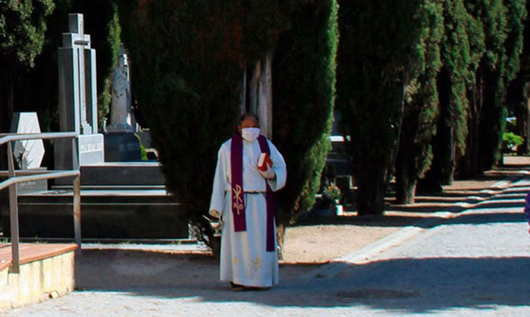 Esquelas.es | Izquierda Unida rechaza el contrato con el Obispado para la prestacin de servicios religiosos en el cementerio