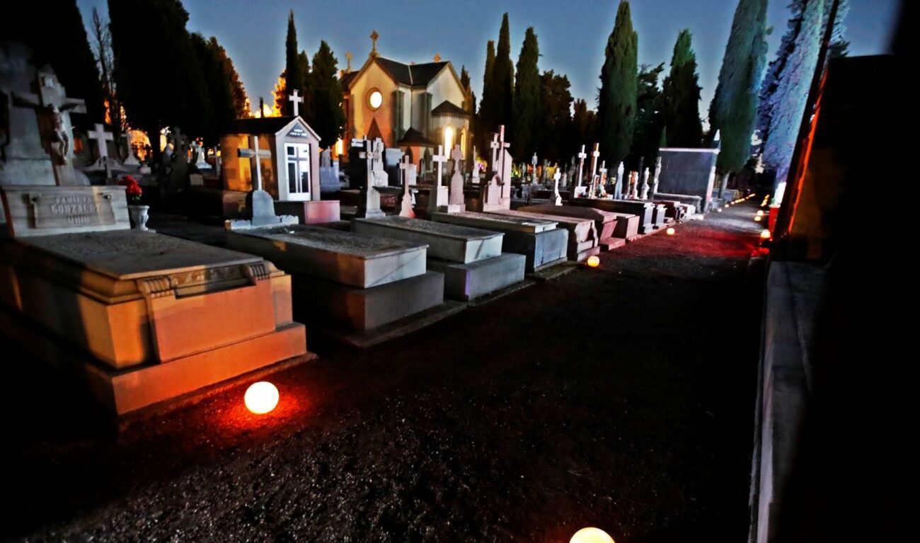 Esquelas.es | Serfunle organiza la V edicin de las Rutas Culturales al Cementerio de Len