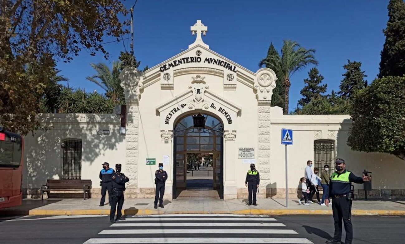 Esquelas.es | Veinte empresas presentan su oferta para la ampliación del cementerio municipal de Alicante