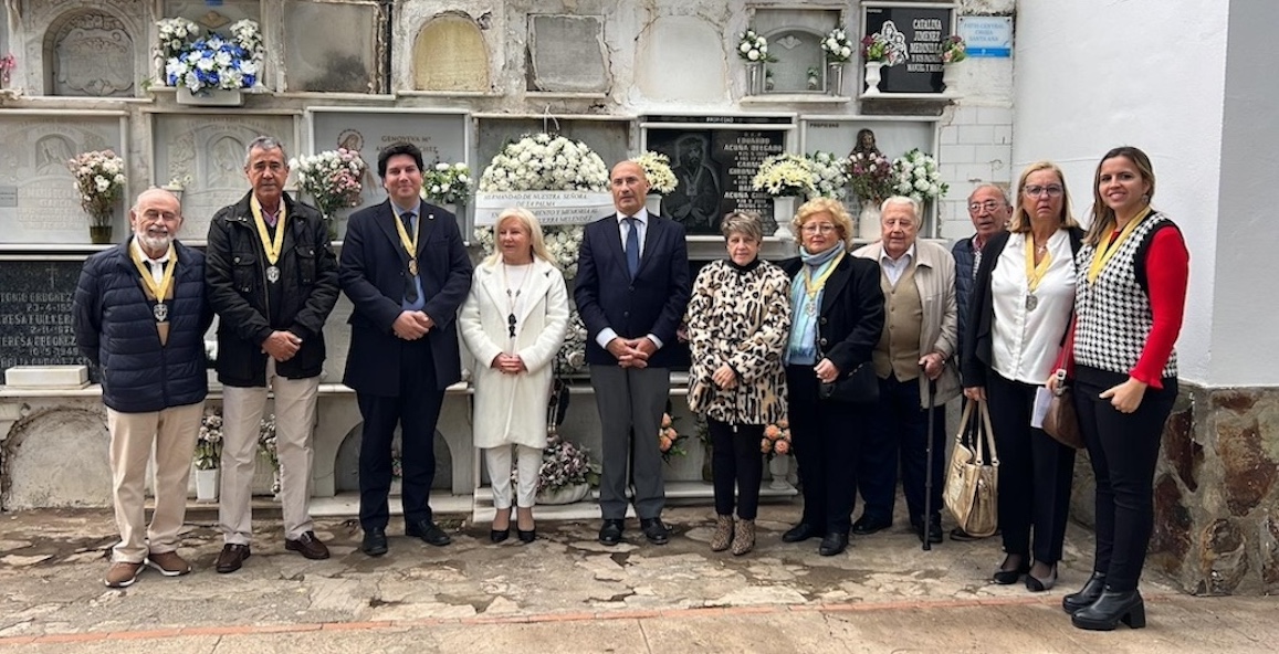Esquelas.es | Homenaje a los difuntos de la Hermandad de la Palma en el Cementerio antiguo de Algeciras