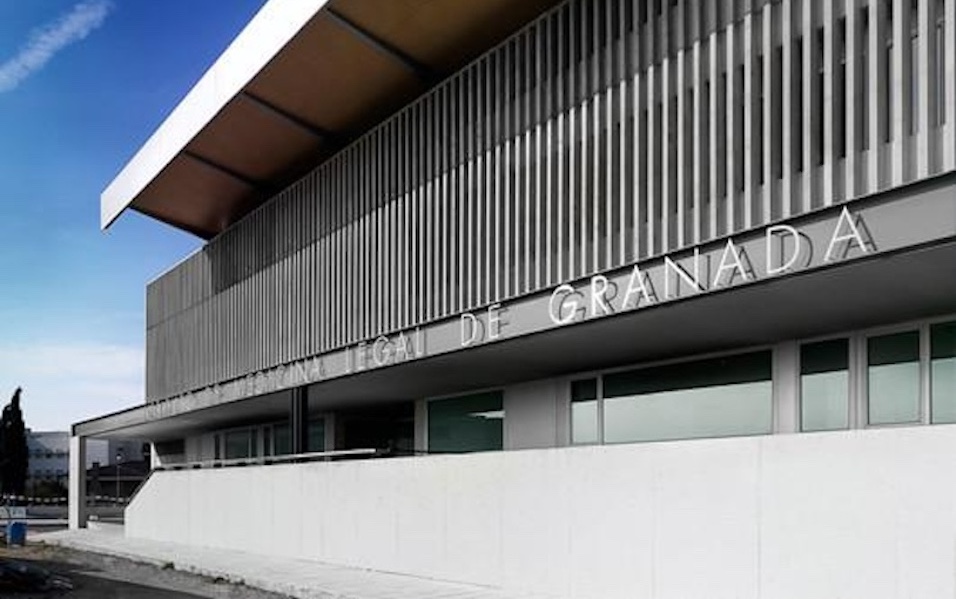 Esquelas.es | La Junta dar ms medios y personal a los Institutos de Medicina Legal de Andaluca con prioridad al de Cdiz